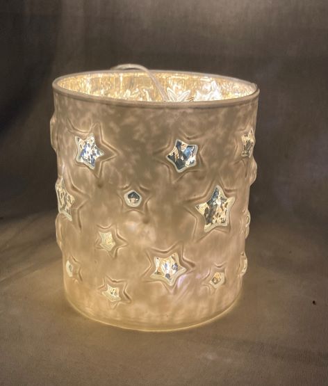 Windlicht aus Glas
weiss mit Sternenmotiv H10cm
