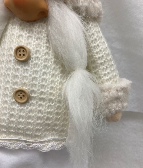 Gnomo decorativo Babbo Natale
ragazza in piedi
L:17 cm L:23 cm A:57 cm
