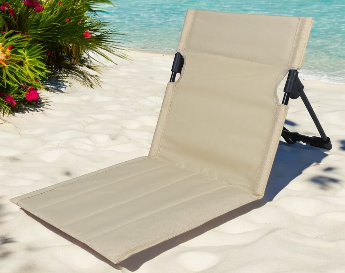 Liegestuhl Strandmatte mit Metallrahmen Farbe: Beige