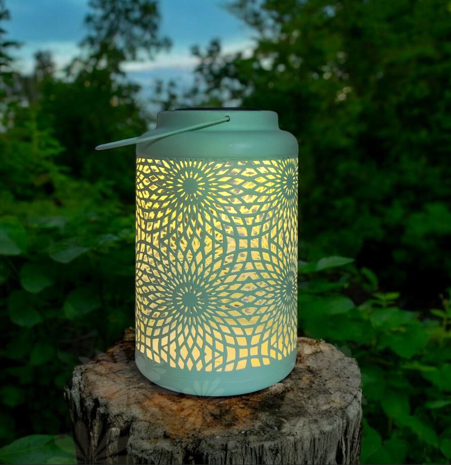 LED Solar Laterne in Grün aus Metall L15.5cm x B15.5cm x H25.5cm