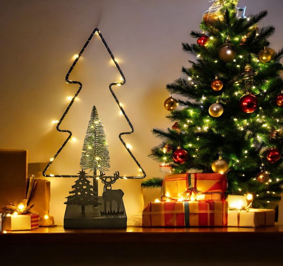 LED Deko Baum 26LEDs mit Hirsch und Baum aus Metall H35cm