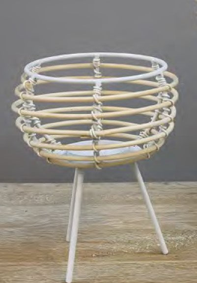 Kerzenhalter aus Rattan