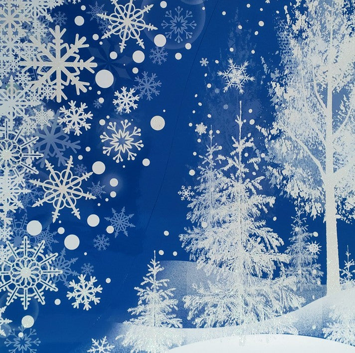 Deko Fensterfolie selbstklebend 2 Sticker Schneeflocken und Bäume Höhe 36cm