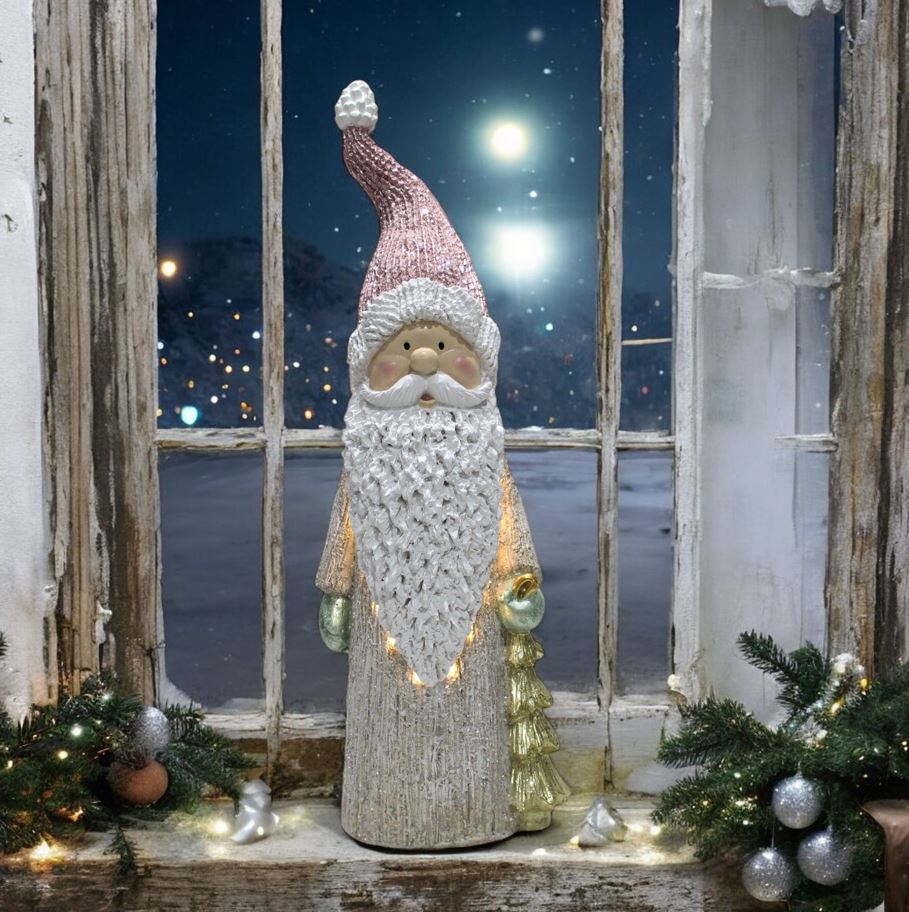 LED Deko Figur Santa mit Tannenbaum in der Hand mit 15 LED