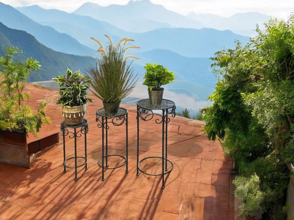 Pflanzenständer 3er Set
aus Metall Design Ranken
Farbe: Anthrazit
pulverbeschichtet