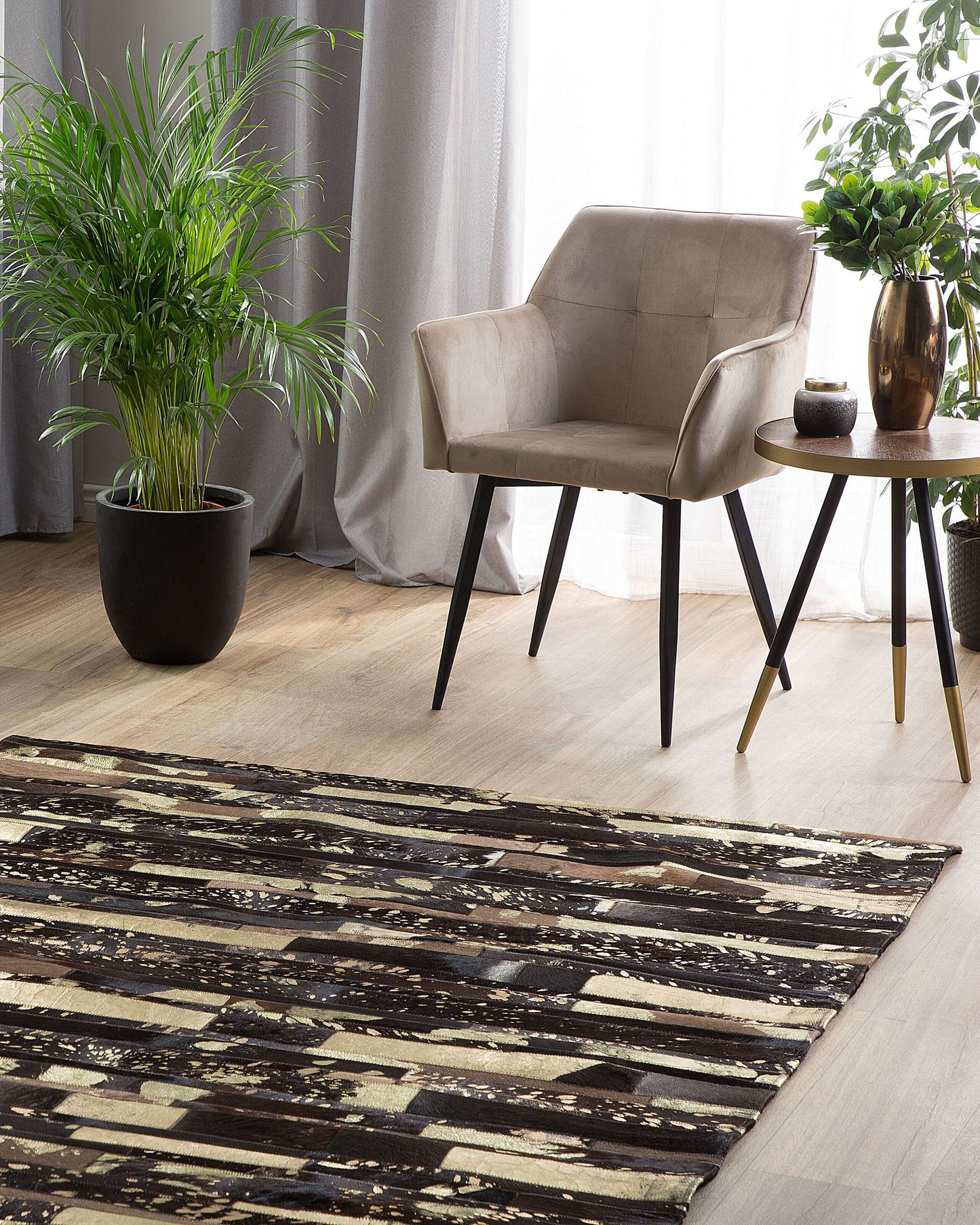 Teppich Kuhfell braun-gold 160 x 230 cm Patchwork Kurzflor ARTVIN
