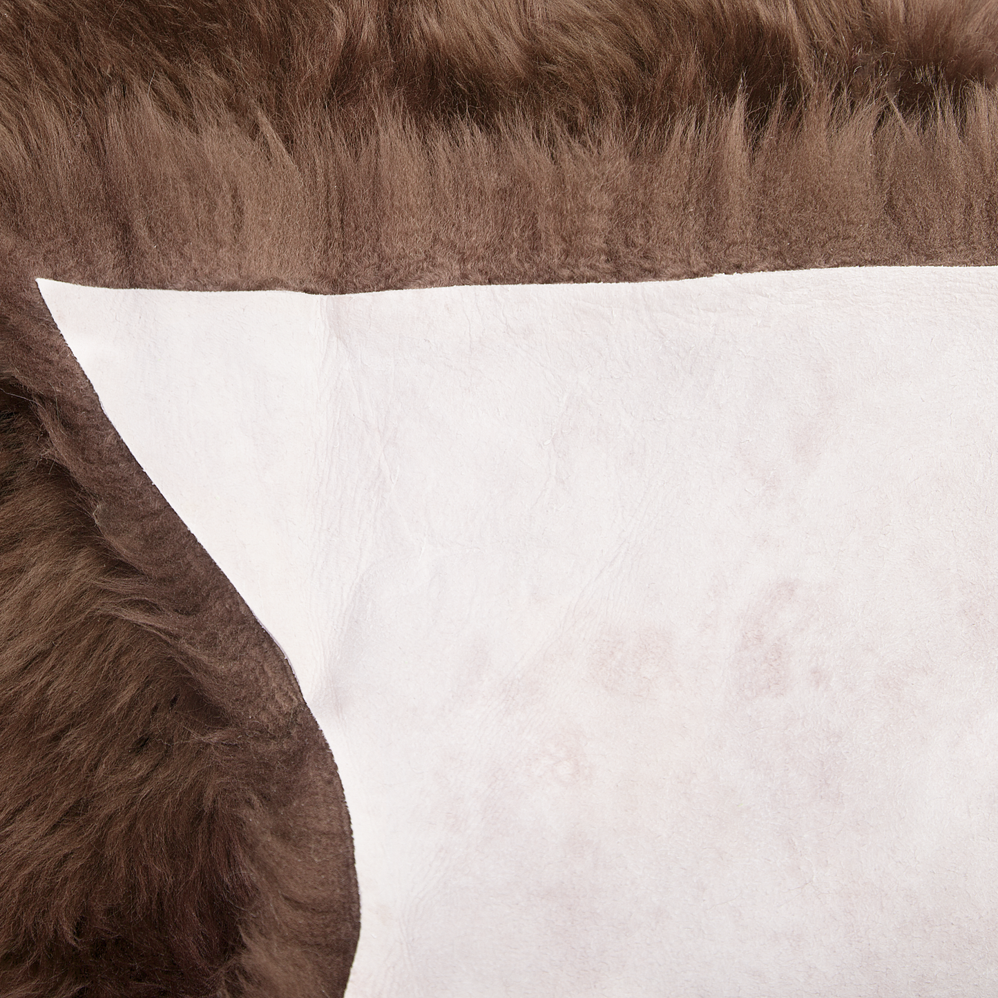 Schaffell-Teppich dunkelbraun 100-110 cm Langhaar ULURU