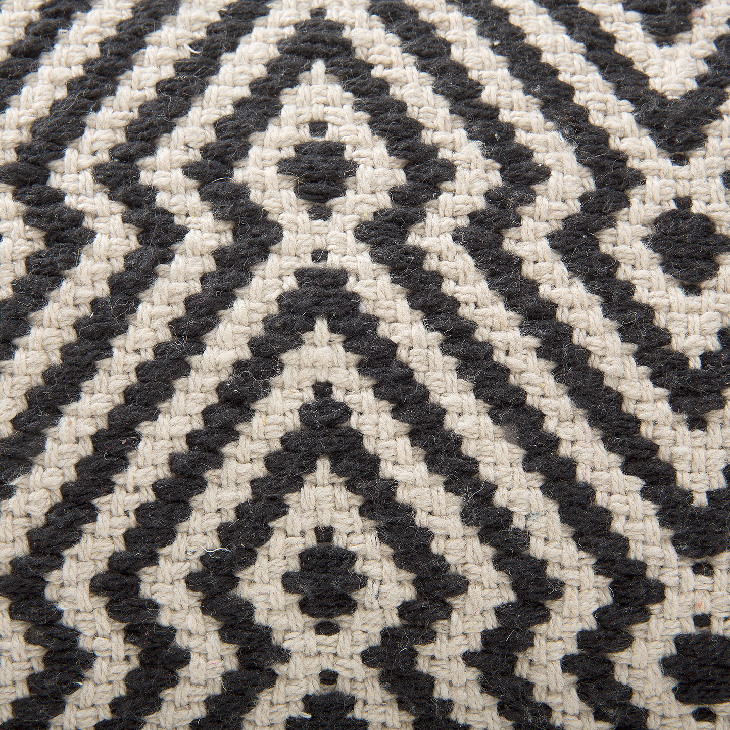 Pouf Baumwolle schwarz-weiss 50 x 50 x 30 cm MUKKI