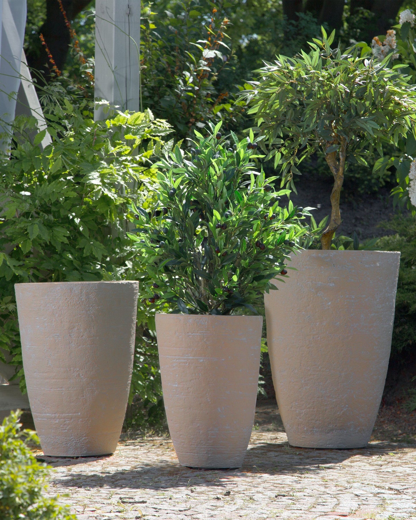 Blumenkübel CAMIA Stein 43 cm Beige