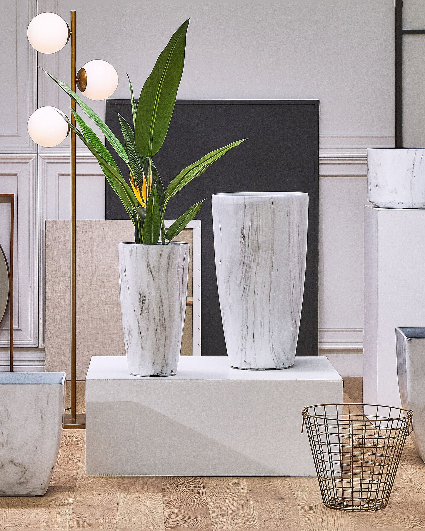 Blumentopf weiss Marmor Optik rund 23 x 23 x 42 cm LIMENARI