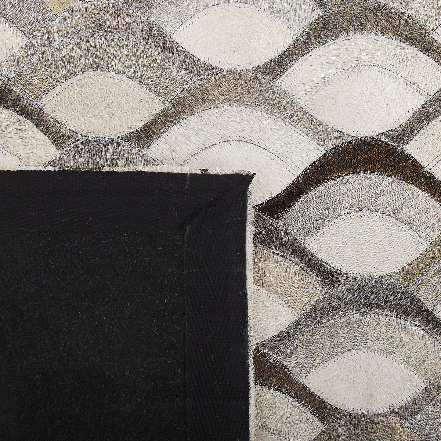 Teppich Kuhfell braun / beige 140 x 200 cm Patchwork Kurzflor KIRCA
