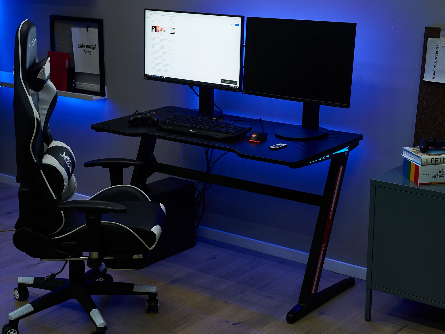Spieltisch schwarz 120 x 60 cm RGB LED-Beleuchtung DARFUR