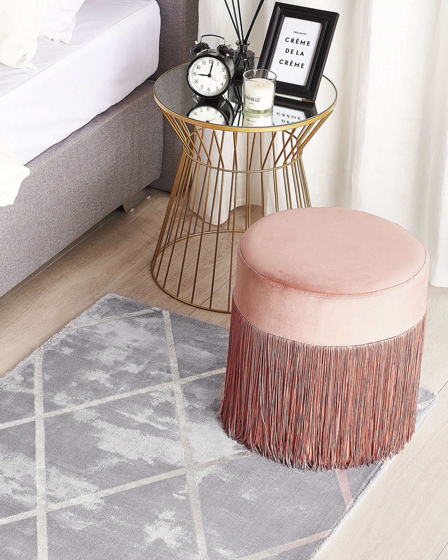 Teppich hellgrau / silber 80 x 150 cm kariertes Muster Kurzflor ATIKE