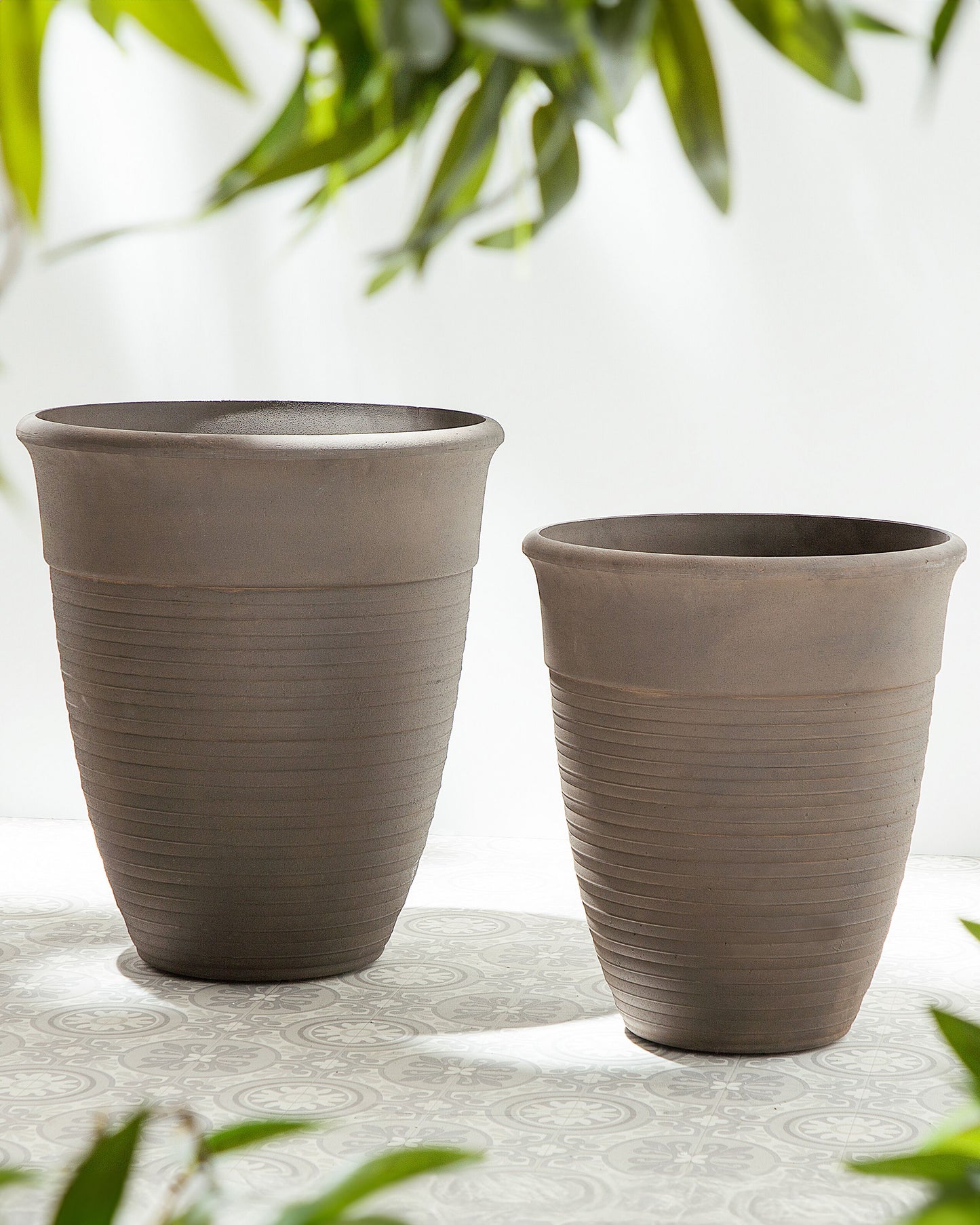 Set mit 2 Blumentöpfen KATALIMA Stein 50 cm Braun