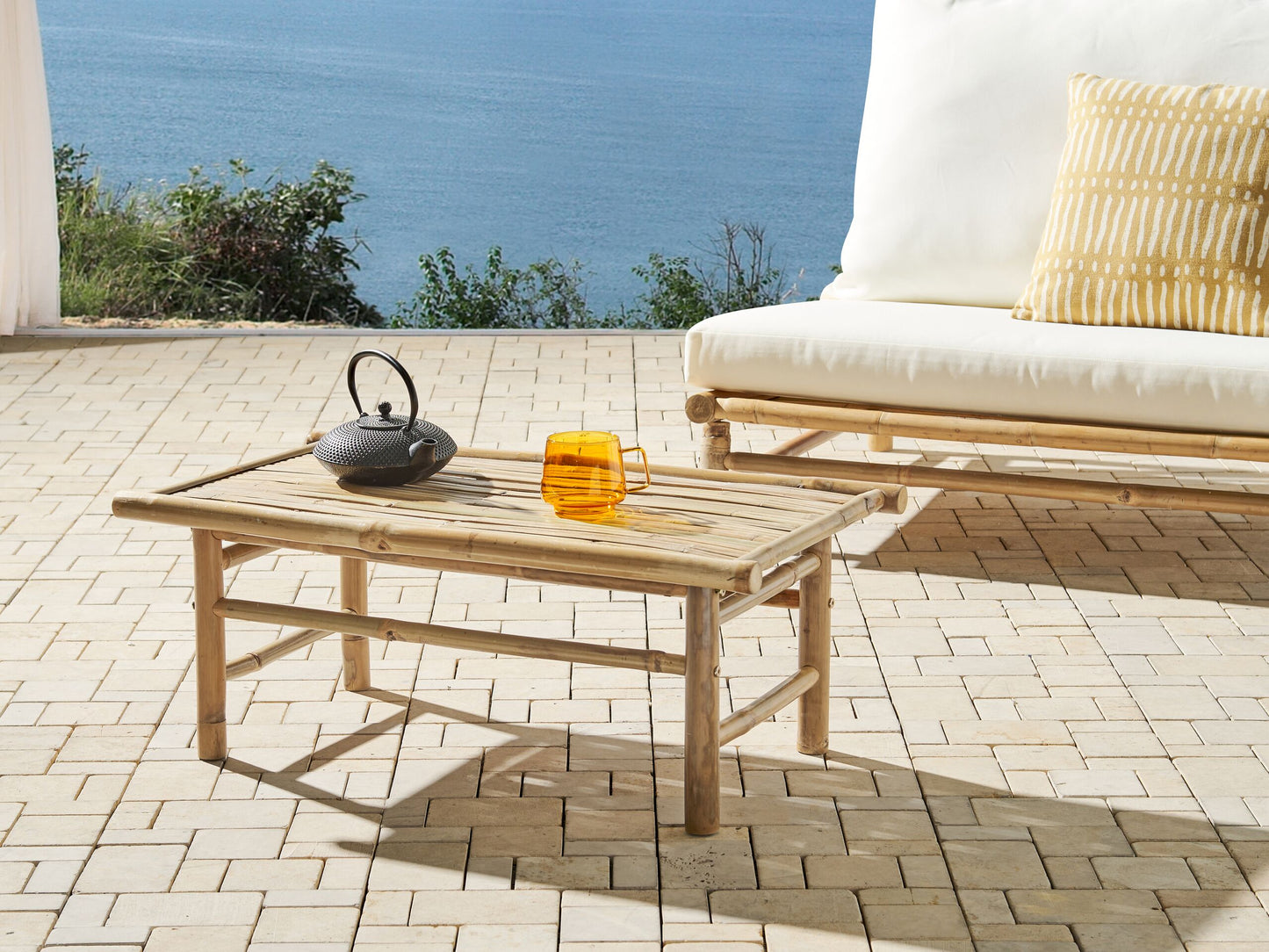 Garten Beistelltisch Bambusholz hellbraun 80 x 45 cm TODI