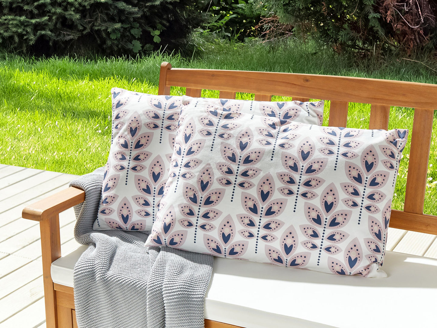 Gartenkissen 2er Set TORRETTA Pflanzenmuster 40 x 60 cm Creme