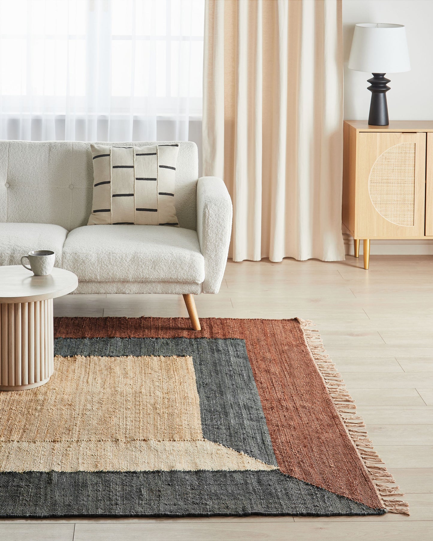 Teppich Jute mehrfarbig 200 x 300 cm geometrisches Muster Kurzflor ORTAKOY