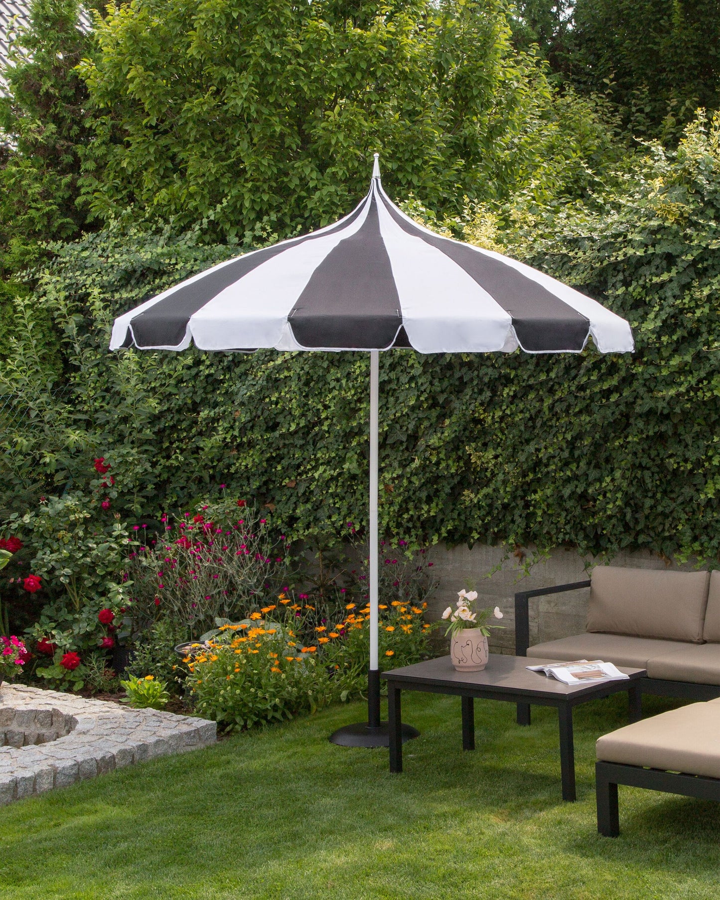 Marktschirm 245 cm MINOA Schwarz / Weiss