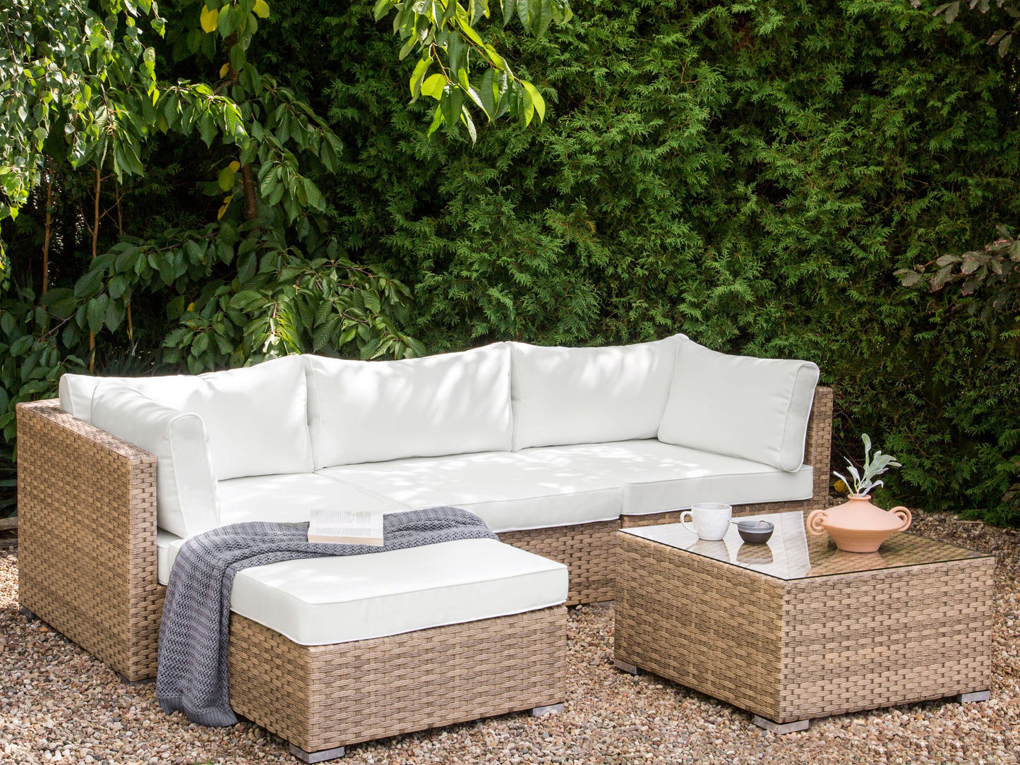 Garten Ecksofa mit Tisch 4-Sitzer SANO II rechtsseitig modular Polyrattan Naturfarben