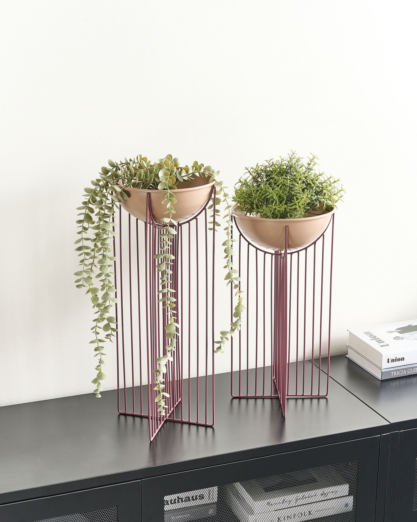 Blumentopf mit Beinen 2er Set FICARIA Metall 22 cm Rosa