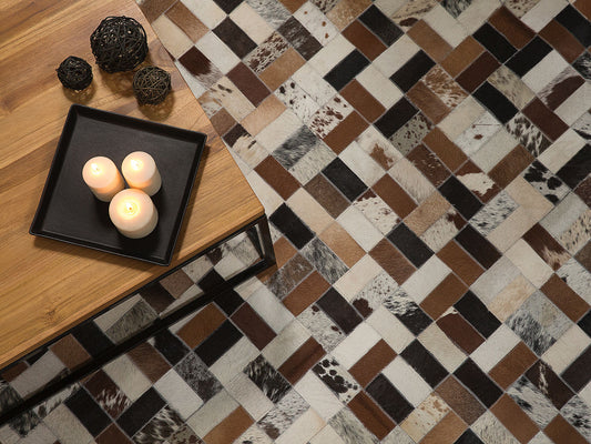 Teppich Kuhfell braun-beige 80 x 150 cm Patchwork Kurzflor CESME