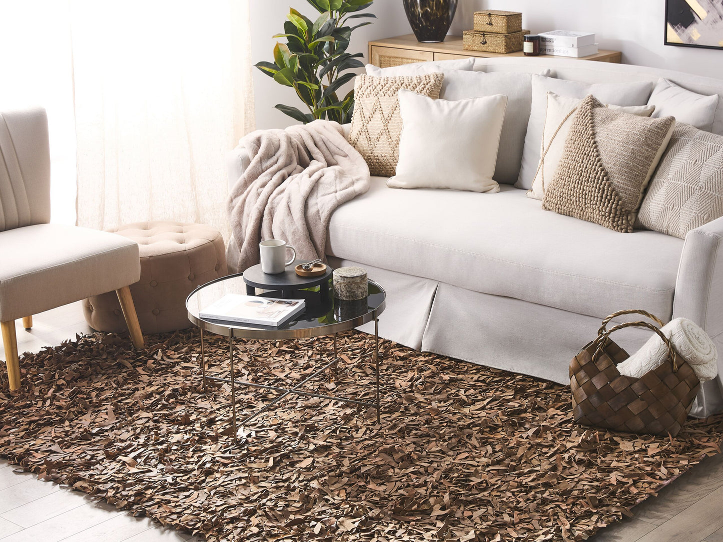 Teppich Leder beige 140 x 200 cm Shaggy MUT