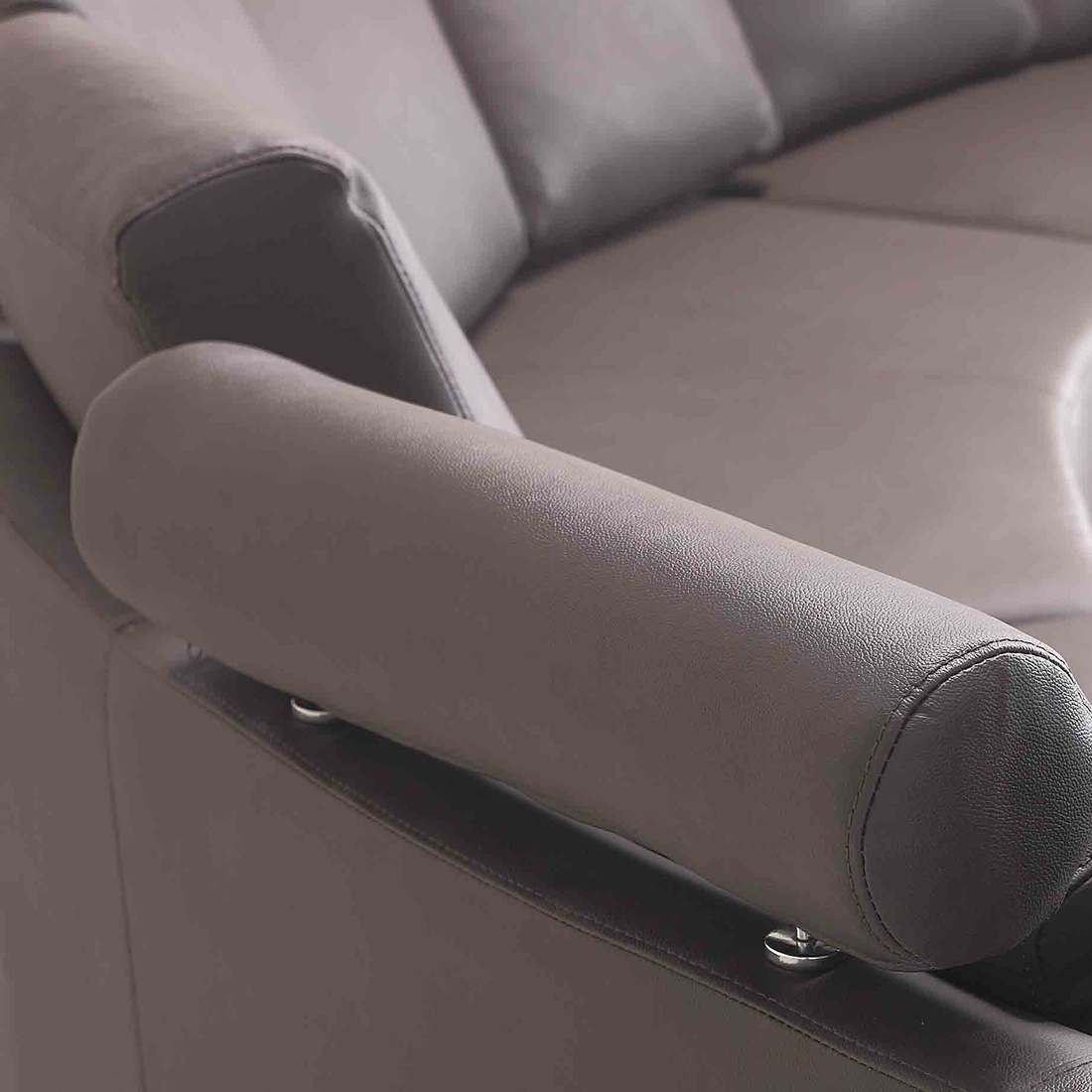 7-Sitzer Sofa Leder braun halbrund mit Ottomane ROTUNDE