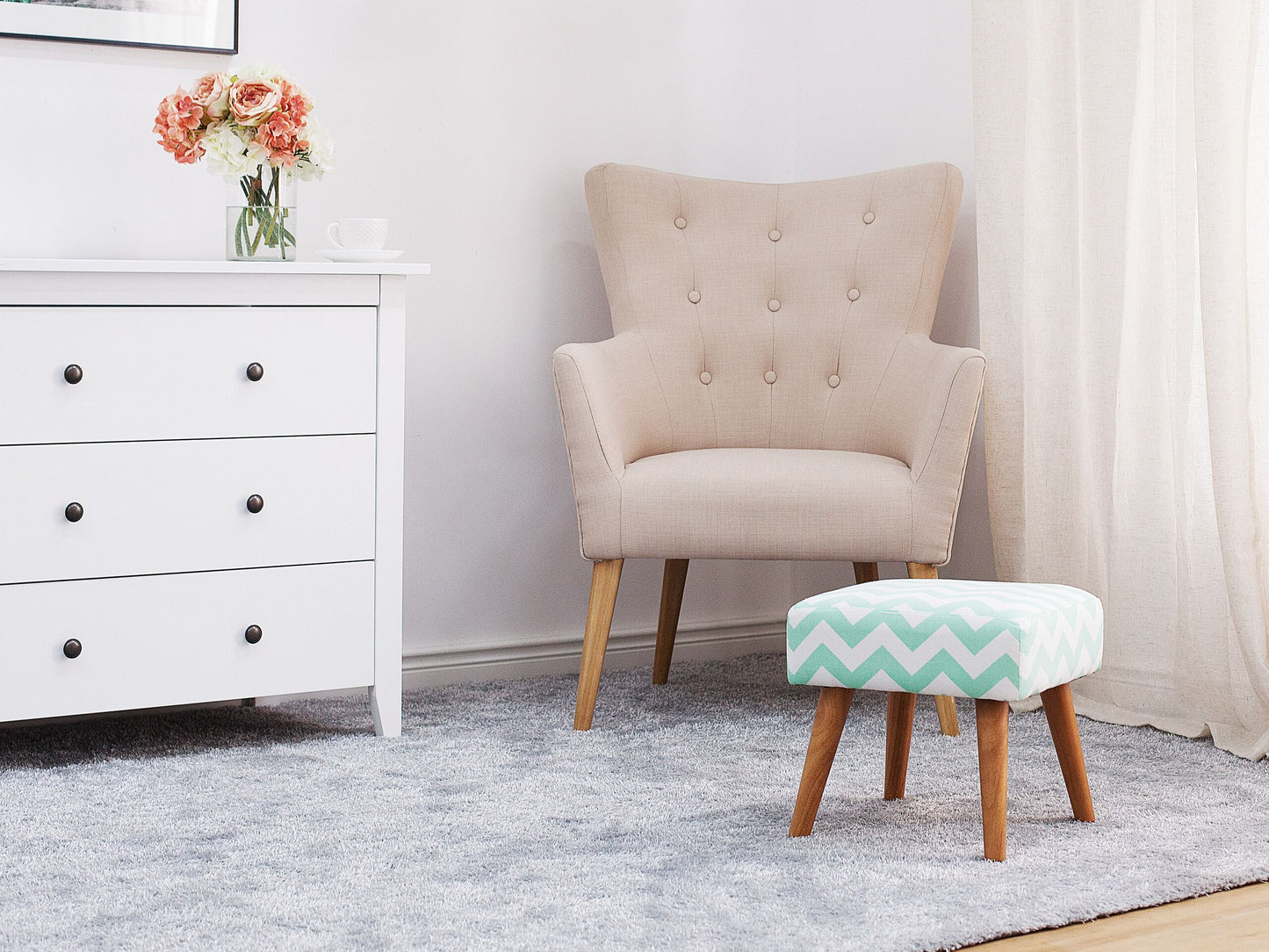 Hocker Polsterbezug / Gummibaumholz mintgrün MANTEO