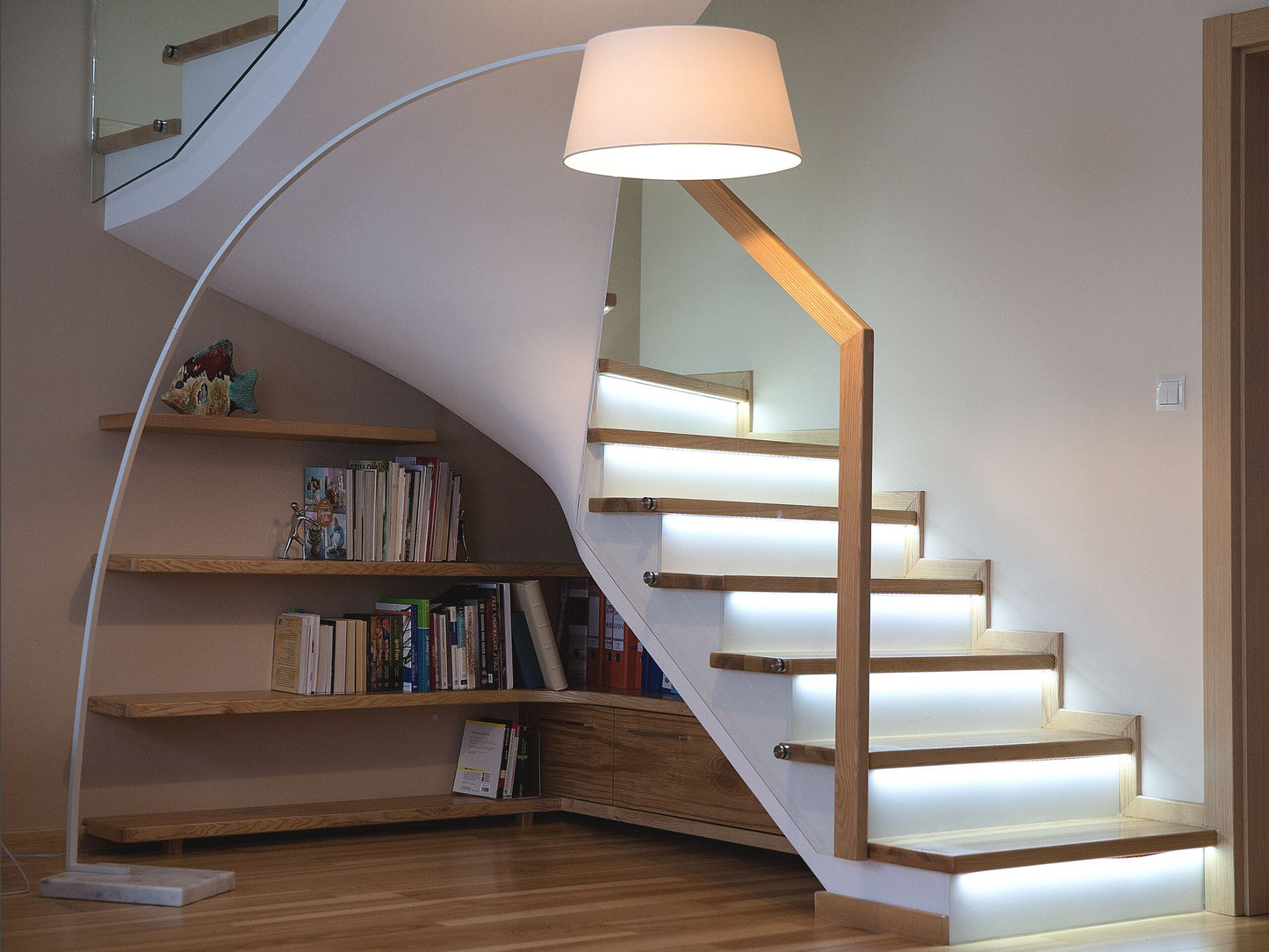 Stehlampe BENUE Metall Weiss
