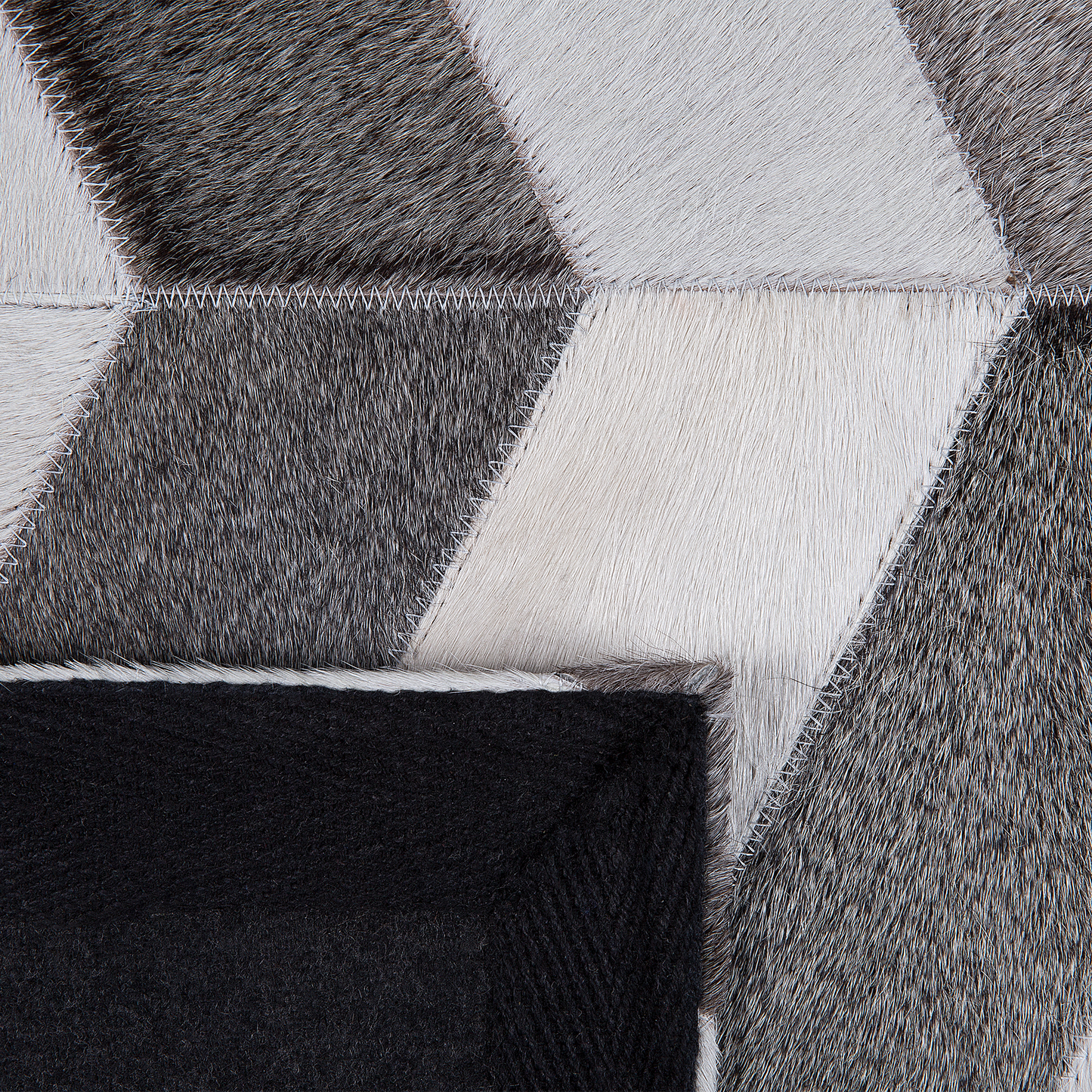 Teppich Kuhfell grau 140 x 200 cm Patchwork Kurzflor AKSAZ