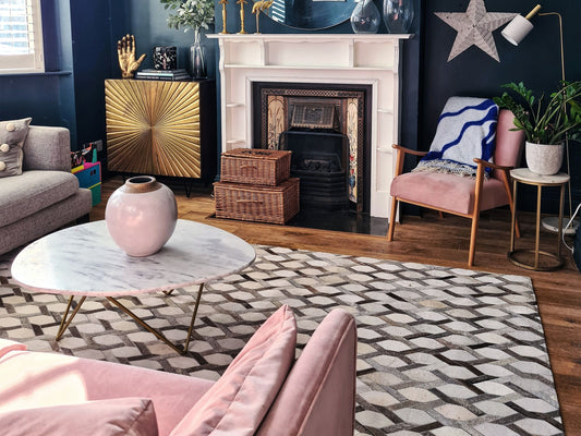 Teppich Kuhfell grau 160 x 230 cm Patchwork Kurzflor AYDIN