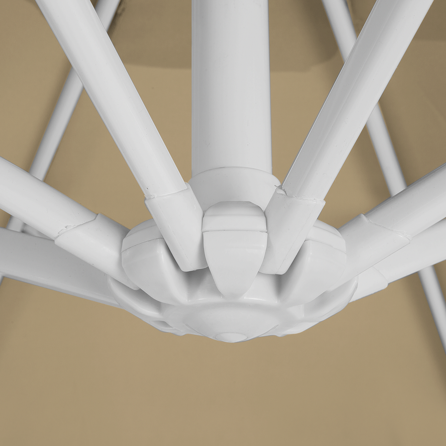 Ampelschirm ⌀ 300 cm sandbeige / weiss SAVONA