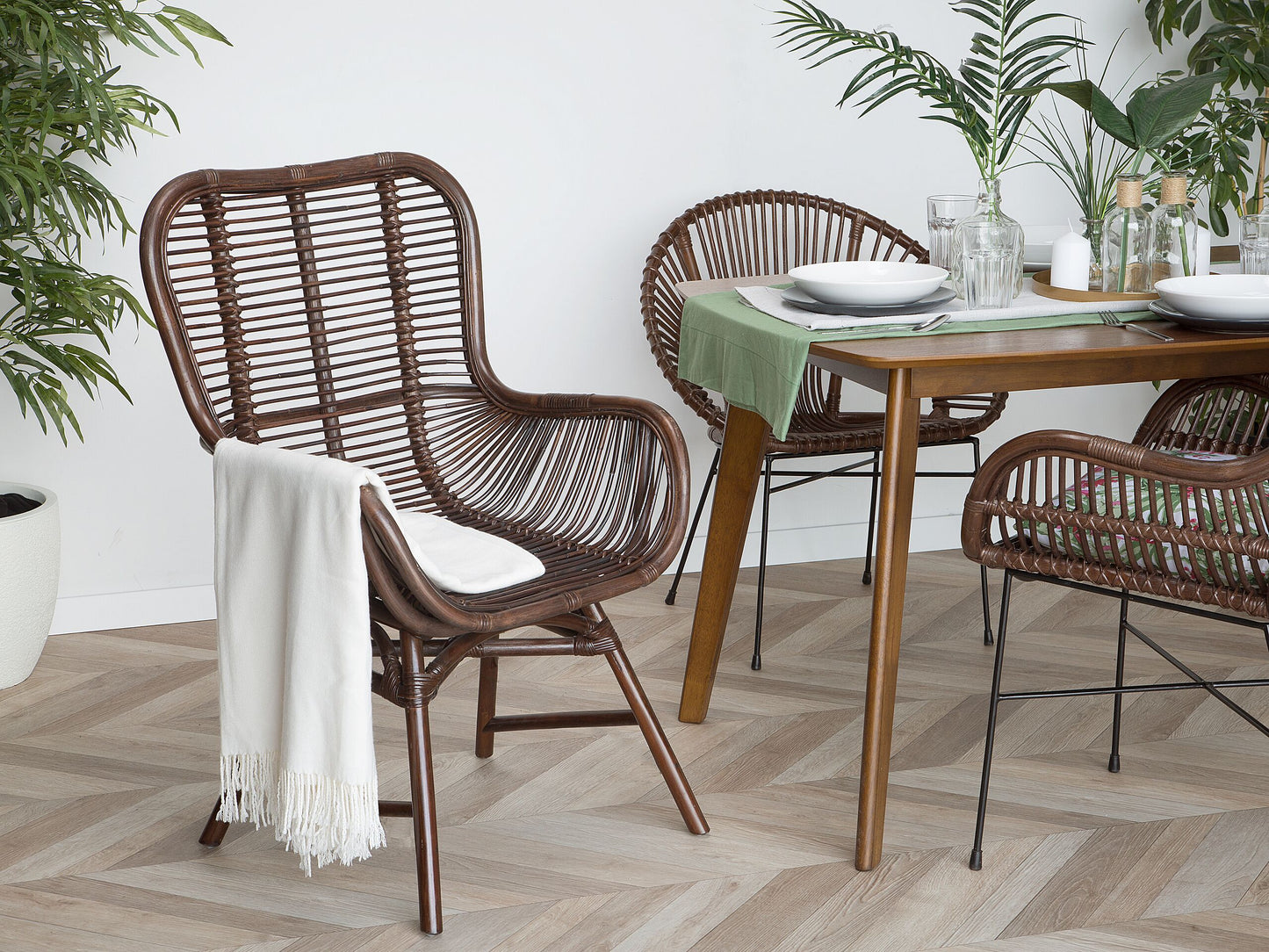 Esszimmerstuhl TOGO Rattan Dunkelbraun