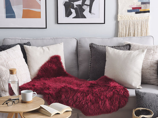 Schaffell-Teppich burgunderrot 100-110 cm Langhaar ULURU