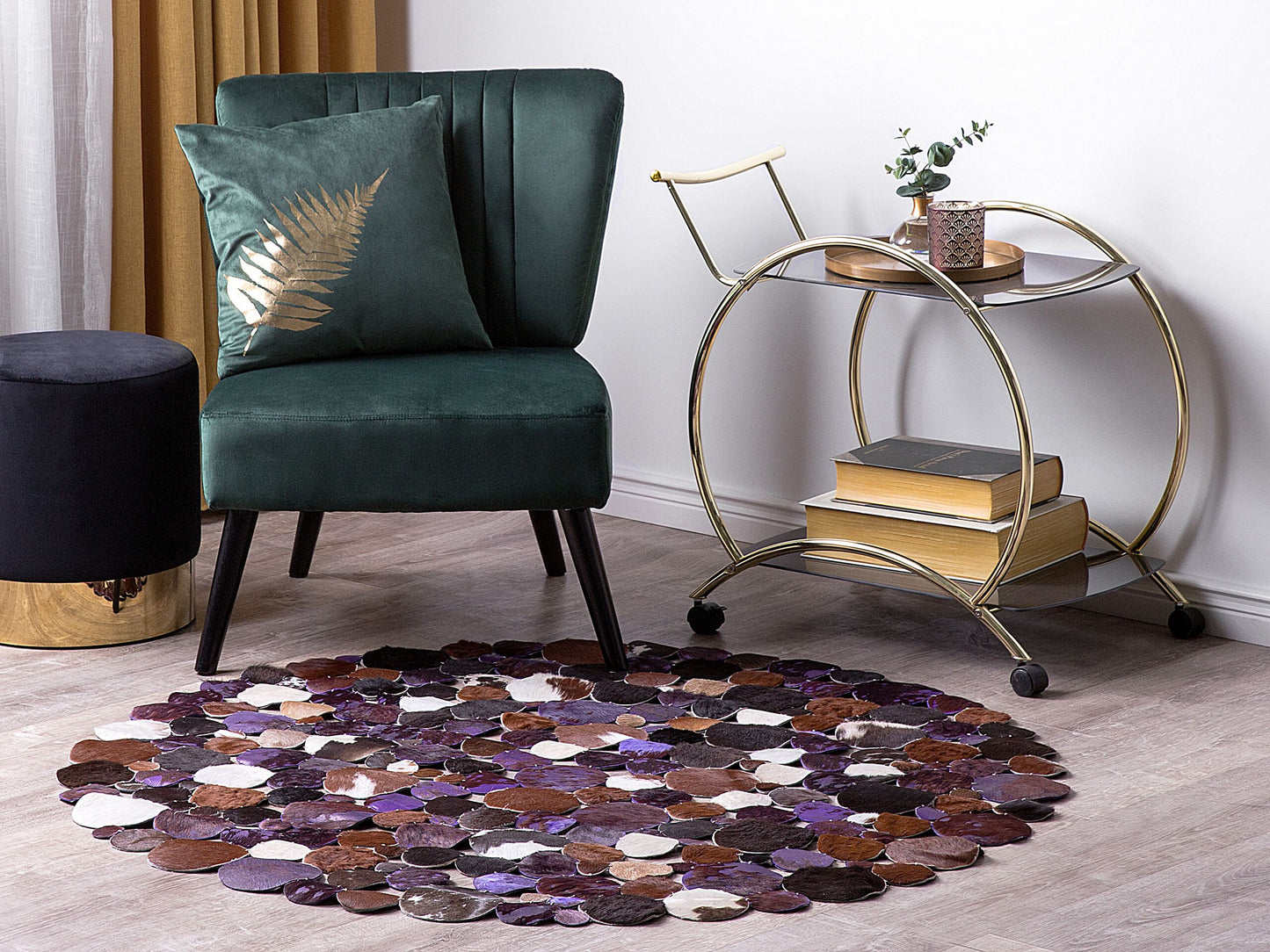 Teppich Kuhfell braun / violett ⌀ 140 cm Patchwork Kurzflor SORGUN