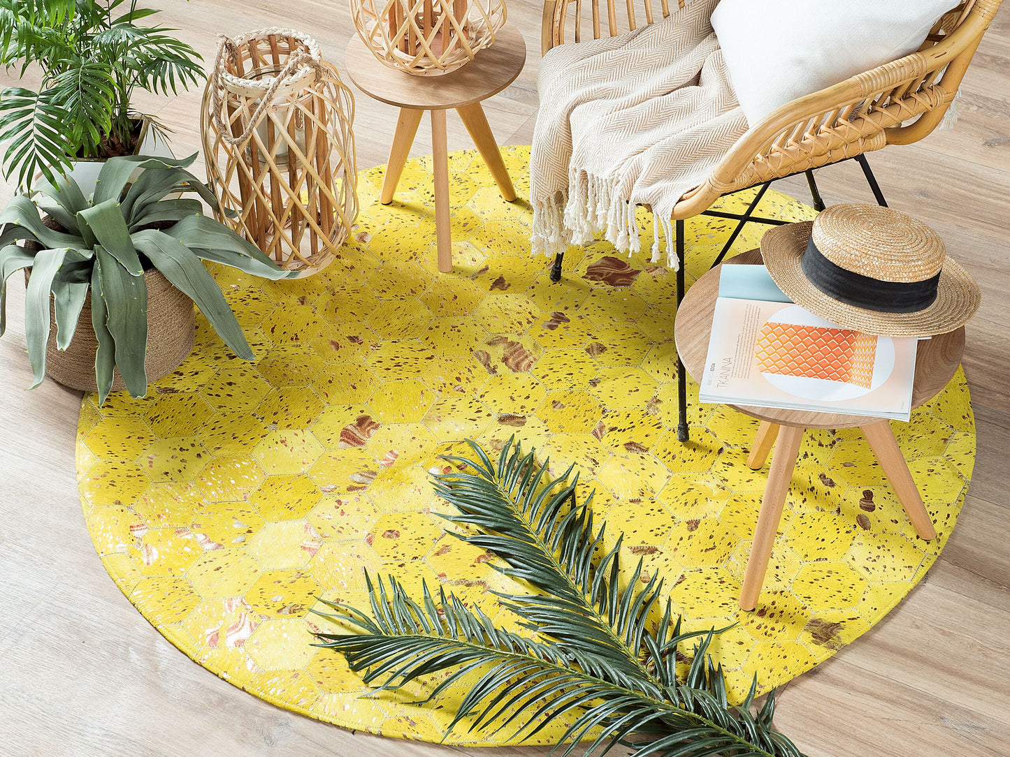 Teppich Kuhfell gelb ⌀ 140 cm Patchwork Kurzflor ZEYTIN