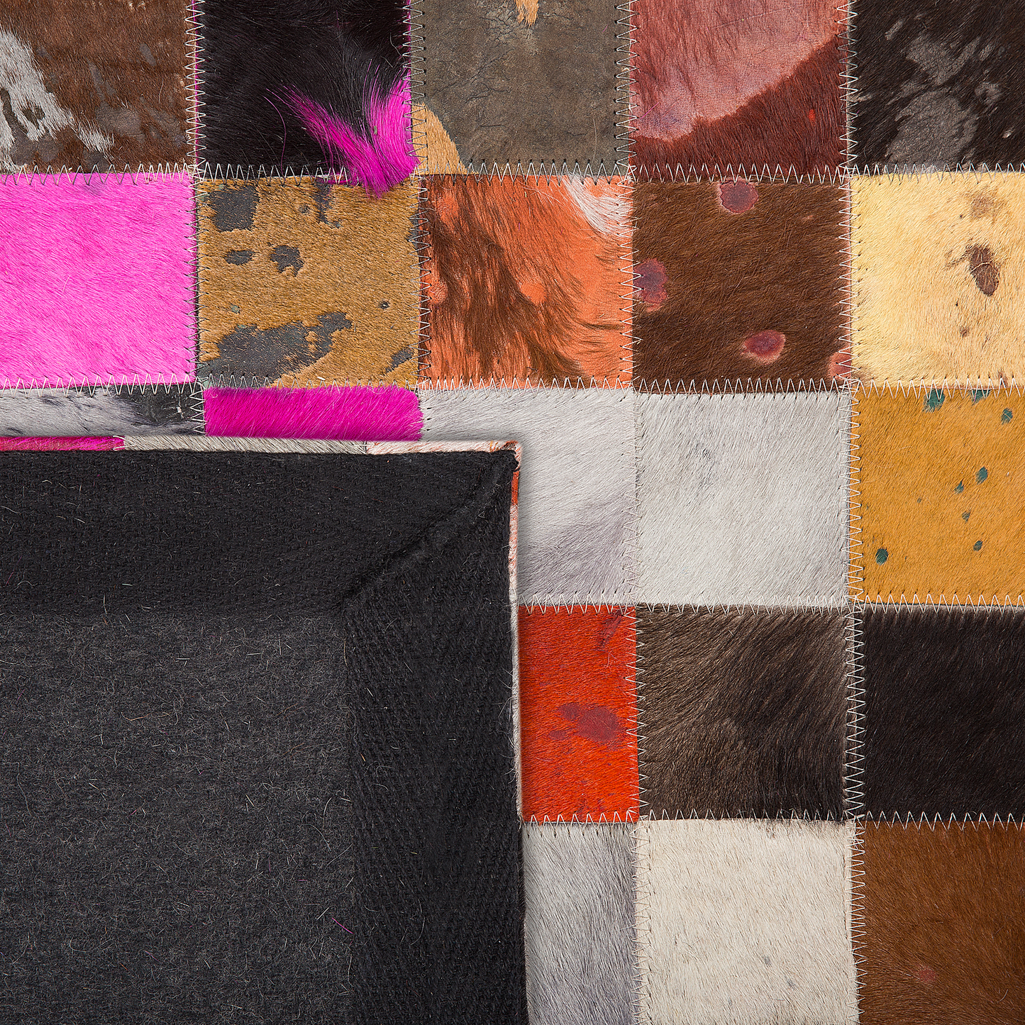 Teppich Kuhfell bunt 200 x 200 cm Patchwork Kurzflor ENNE