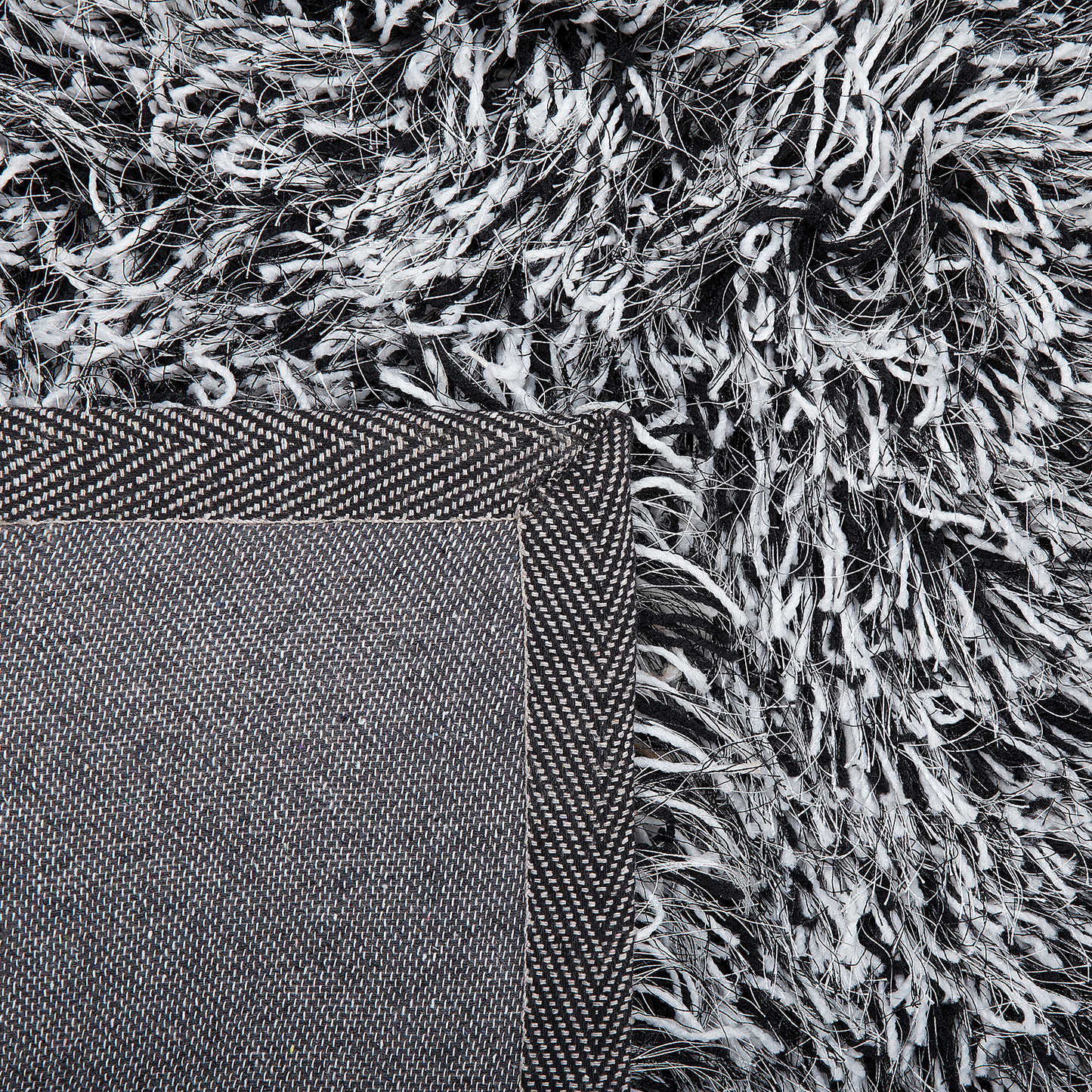 Teppich schwarz-weiss 80 x 150 cm Shaggy CIDE