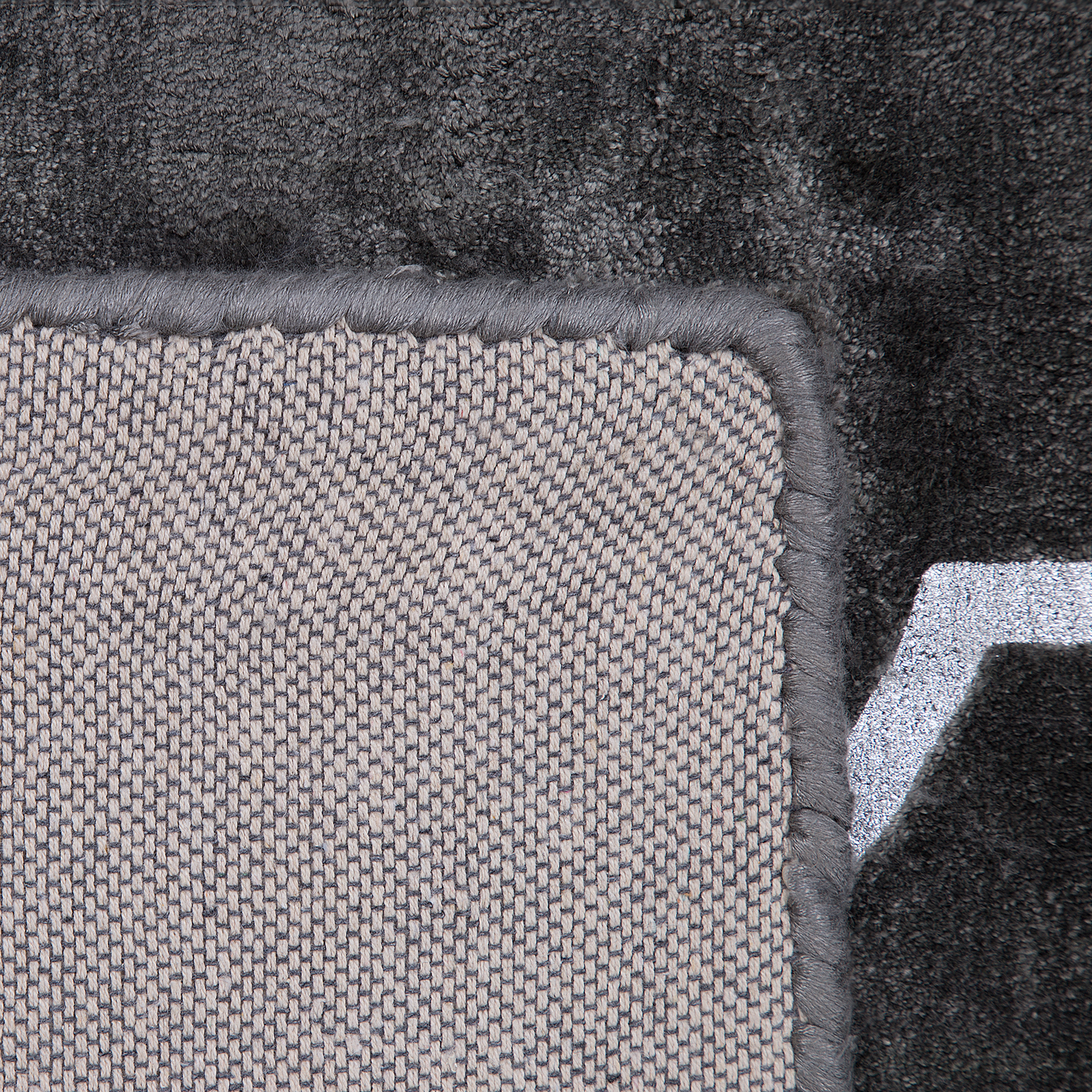 Teppich dunkelgrau / silber marokkanisches Muster 160 x 230 cm Kurzflor YELKI