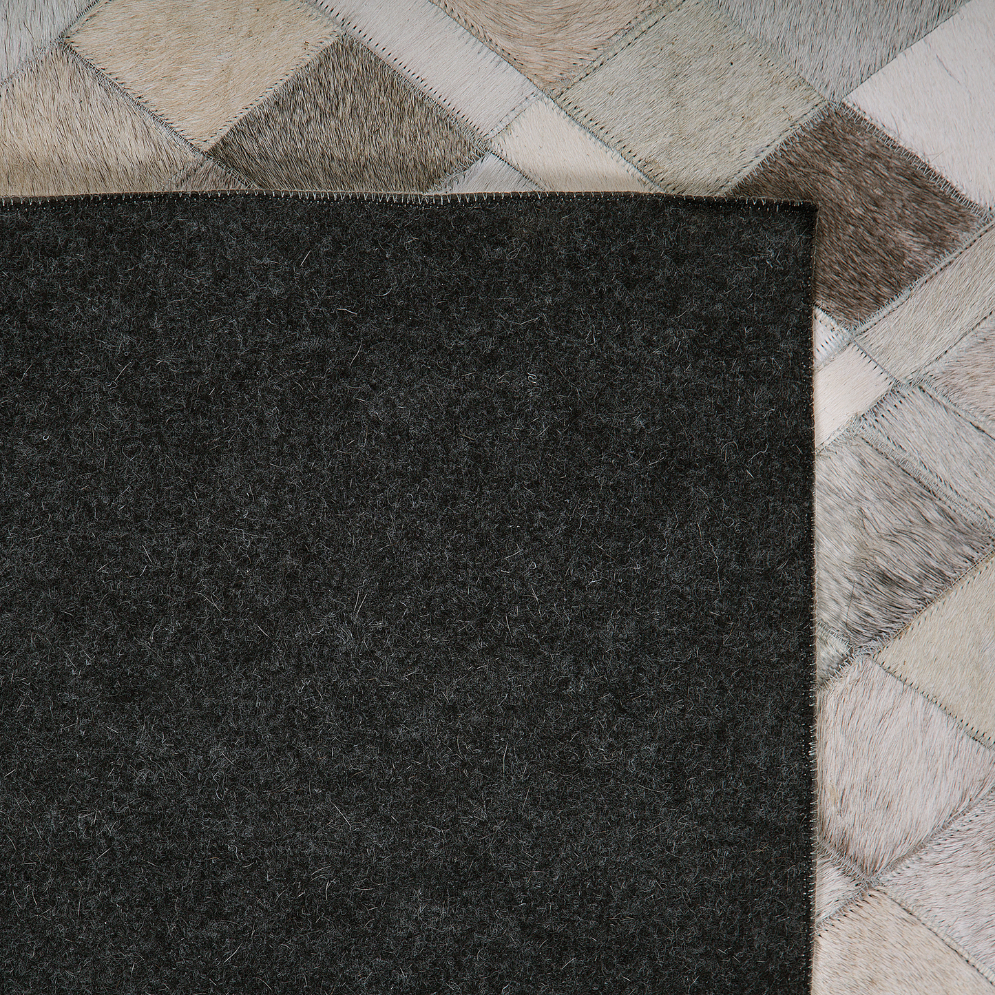 Teppich Kuhfell mehrfarbig 140 x 200 cm Patchwork Kurzflor HIRKA