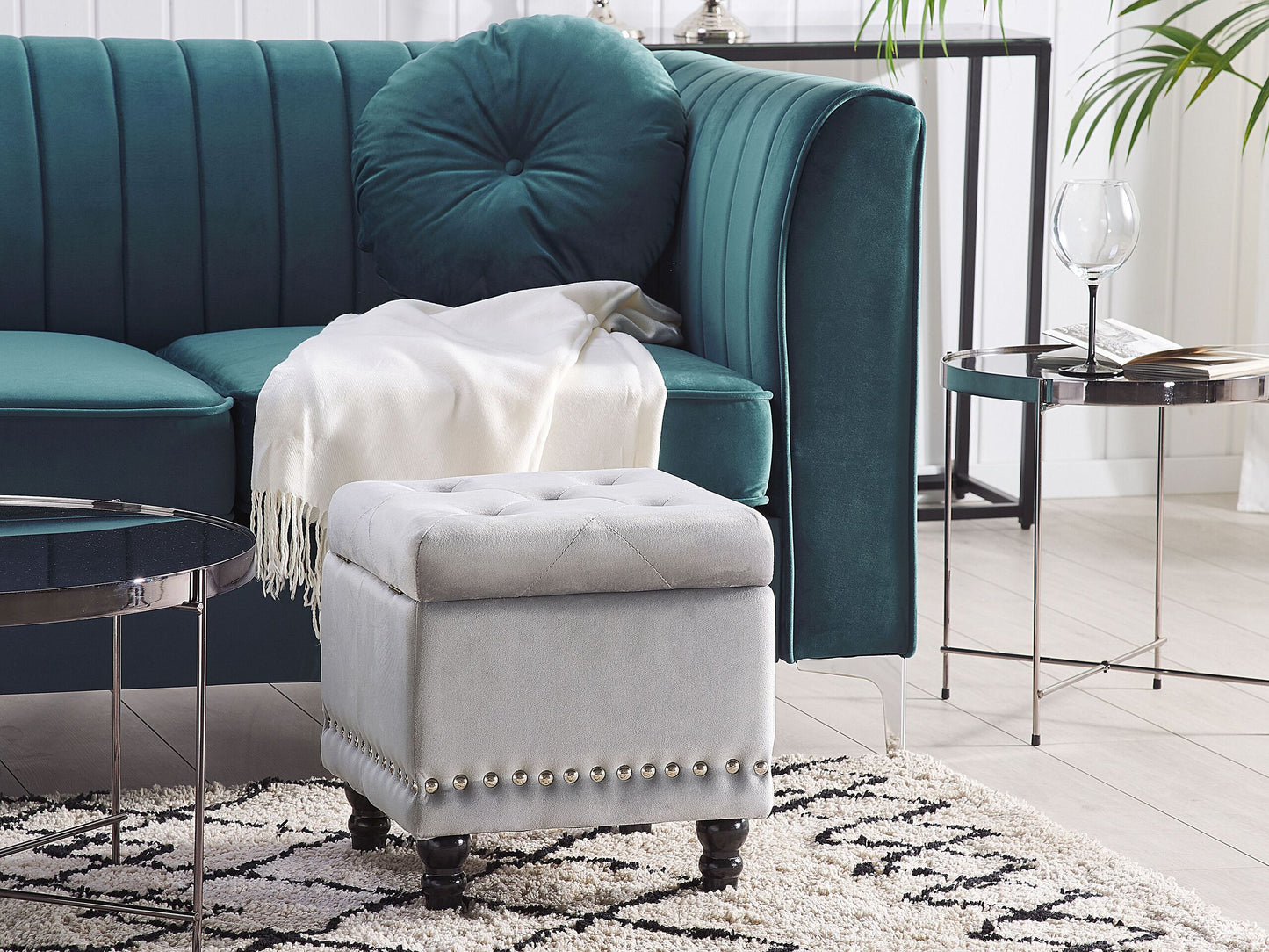 Hocker mit Stauraum Samtstoff hellgrau LORETTO