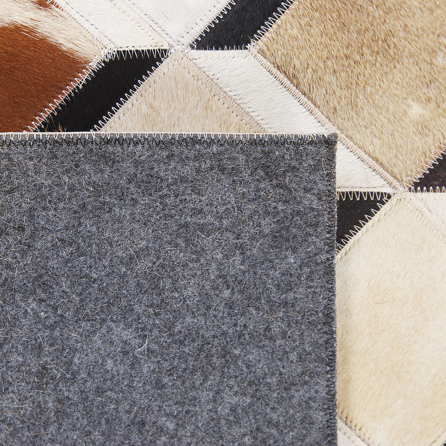 Teppich Kuhfell braun 160 x 230 cm Patchwork Kurzflor SERINOVA