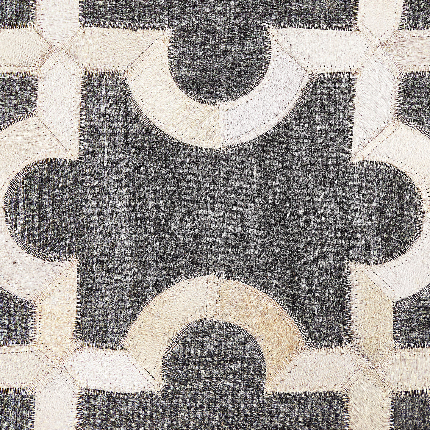 Teppich Kuhfell grau / beige 140 x 200 cm Patchwork Kurzflor YEDISU