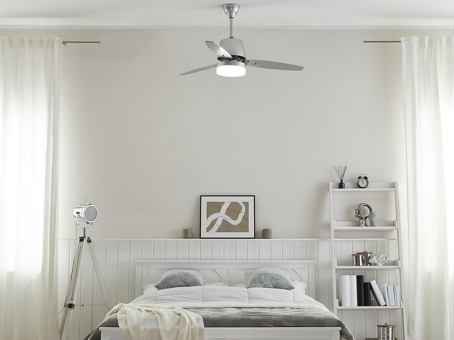 Deckenventilator mit Licht MLAVA mit Fernbedienung Silber