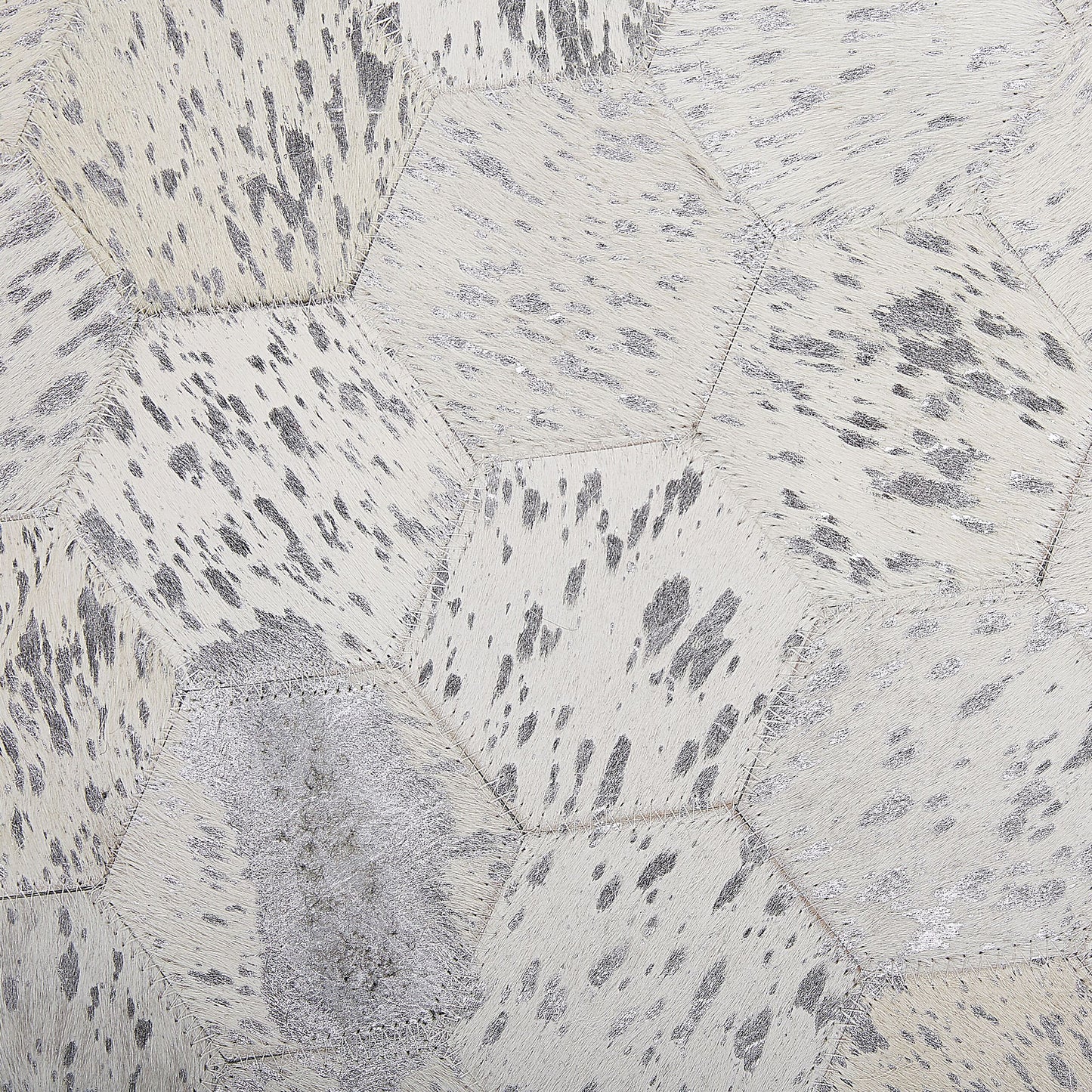 Teppich Kuhfell silber / beige ⌀ 140 cm Patchwork Kurzflor BOZKOY