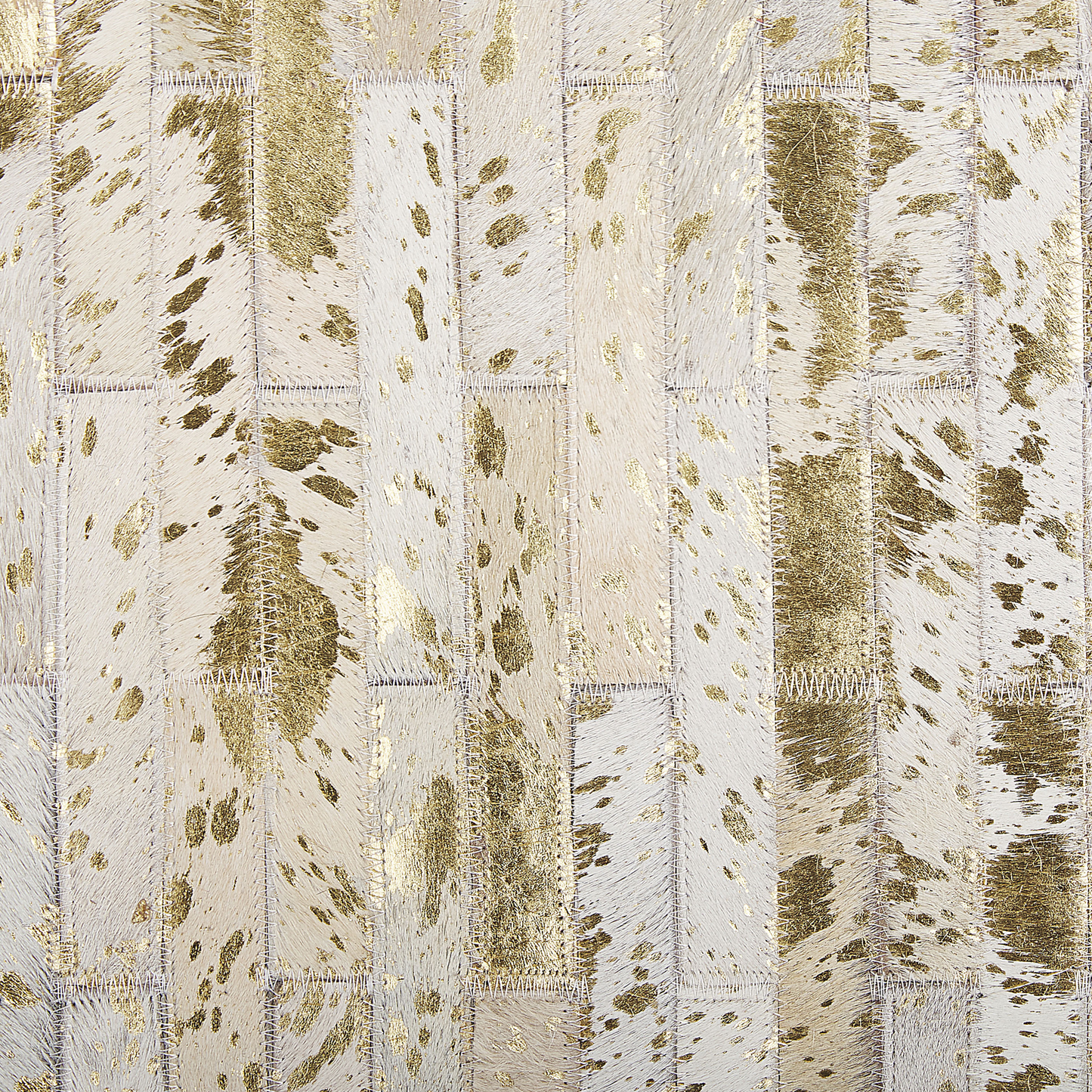Teppich Kuhfell beige / gold 160 x 230 cm Patchwork Kurzflor TOKUL