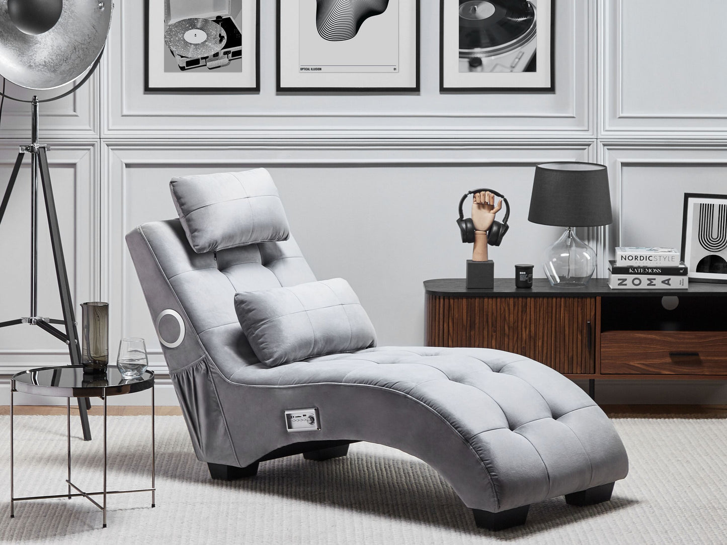 Chaiselongue Samtstoff mit Bluetooth Lautsprecher USB-Port hellgrau SIMORRE
