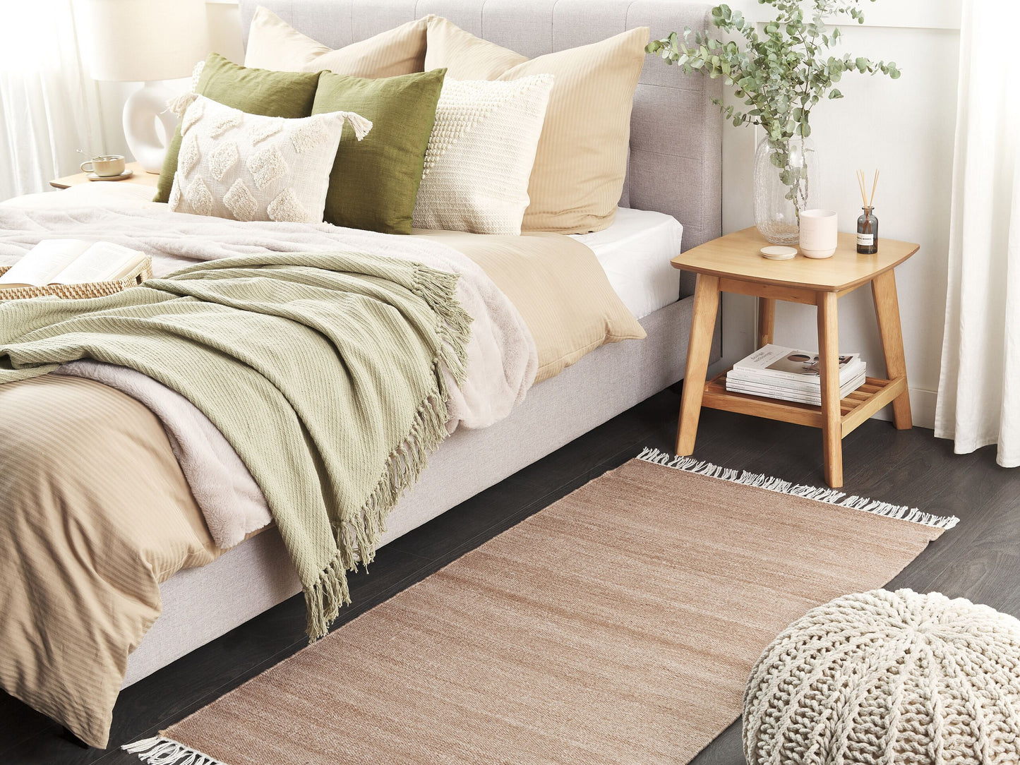 Teppich sandbeige 80 x 150 cm Kurzflor MALHIA