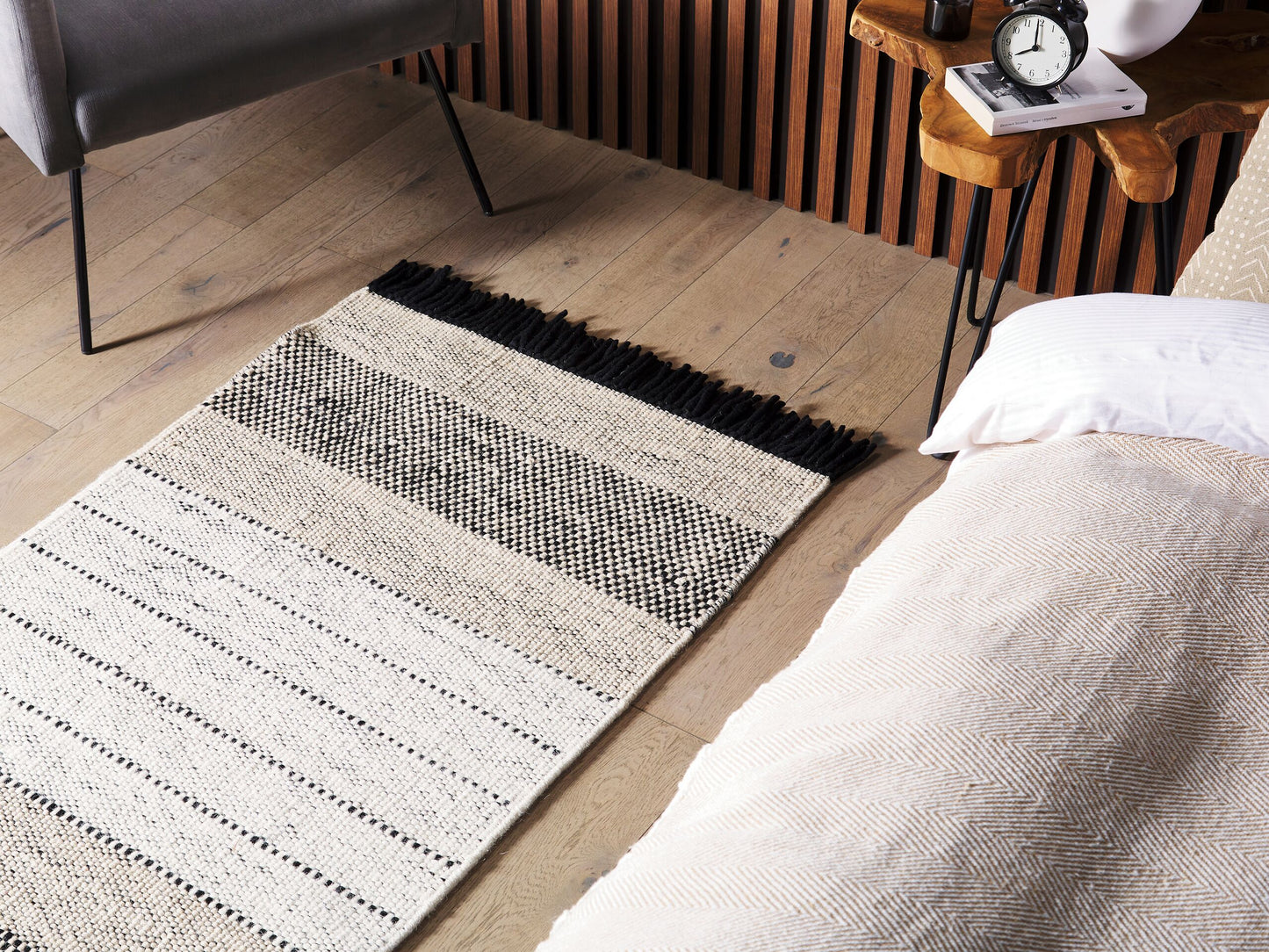 Teppich Wolle beige / schwarz 80 x 150 cm Kurzflor YAZLIK