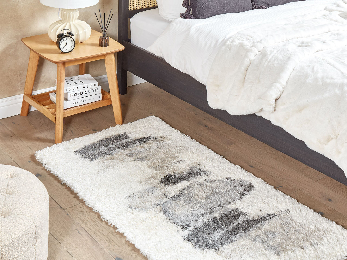Teppich weiss / grau 80 x 150 cm abstraktes Muster Shaggy MASIS